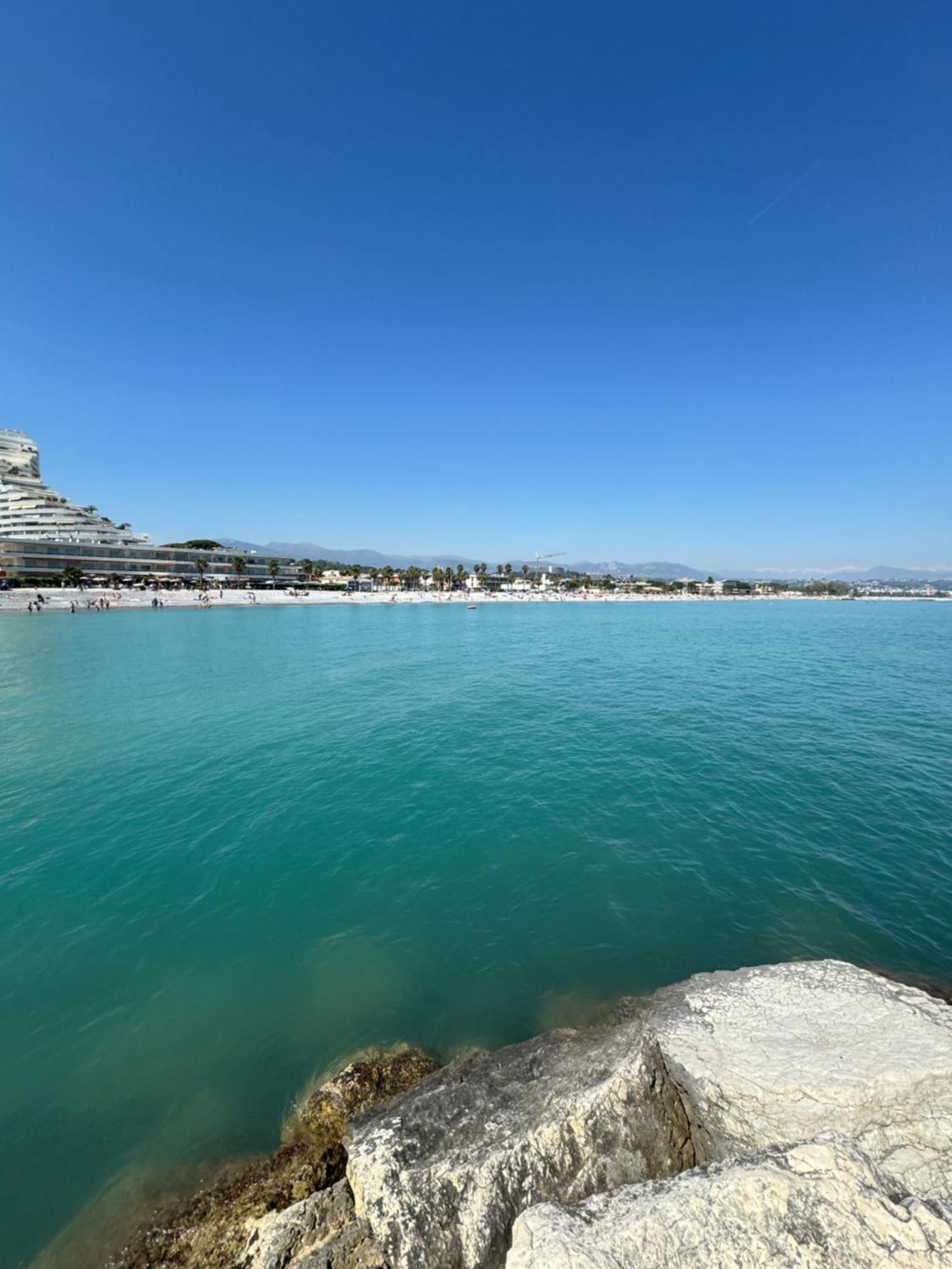 Appartemment Vue Mer Et Piscine Villeneuve-Loubet Dış mekan fotoğraf